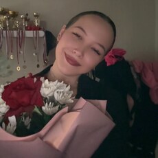 Фотография девушки Полина, 18 лет из г. Пермь