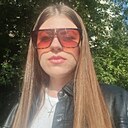 Полина, 24 года