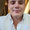 Денис, 24 года