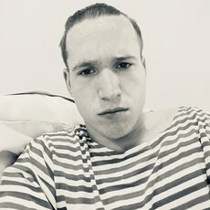 Фотография мужчины Евгений, 24 года из г. Омск