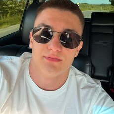 Фотография мужчины Ярик, 21 год из г. Пятигорск