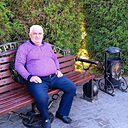 Мурад, 54 года