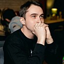 Денис, 33 года