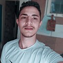 Мустафа, 21 год