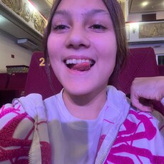 Фотография девушки Глория, 18 лет из г. Владивосток