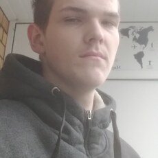 Фотография мужчины Антон, 19 лет из г. Ярославль