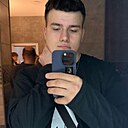 Роман, 18 лет