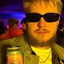 Артем, 23 года