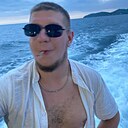 Артем, 22 года