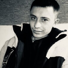 Фотография мужчины Влад, 28 лет из г. Свердловск