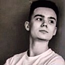 Дониёр, 22 года