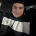 Амир, 33 года