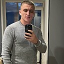 Илья, 33 года