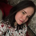 Полина, 22 года