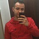 Виктор, 24 года