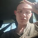 Максим, 21 год