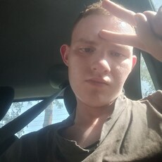 Фотография мужчины Максим, 21 год из г. Волковыск