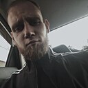 Максим, 23 года