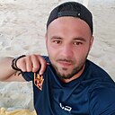 Санти, 32 года