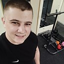 Артем, 25 лет