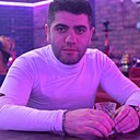 Роман, 33 года