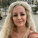 Лариса, 22 года