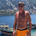 Михаил, 44 года