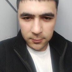 Фотография мужчины Азим, 28 лет из г. Красноярск