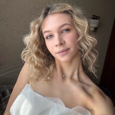 Фотография девушки Полина, 21 год из г. Санкт-Петербург