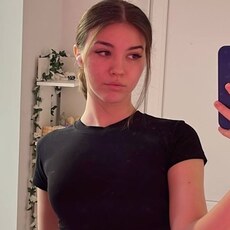 Фотография девушки Настя, 23 года из г. Симферополь