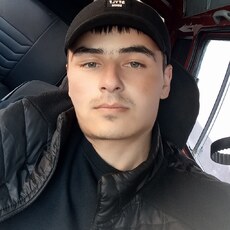 Фотография мужчины Joni, 28 лет из г. Хабаровск