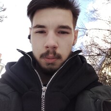 Фотография мужчины Кирилл, 19 лет из г. Иркутск
