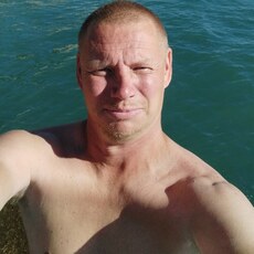 Фотография мужчины Максим, 44 года из г. Алушта