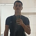 Артём, 22 года