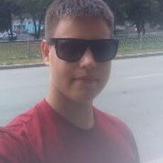 Фотография мужчины Ростислав, 22 года из г. Екатеринбург