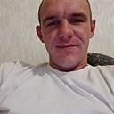 Валера, 32 года