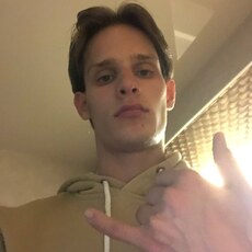 Фотография мужчины Александр, 20 лет из г. Омск