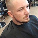 Алишер, 25 лет