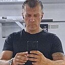 Максим, 44 года