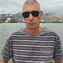 Young Man, 32 года