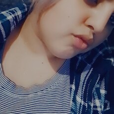 Фотография девушки Малая, 22 года из г. Нижнегорский