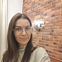 София, 33 года