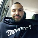 Артем, 24 года