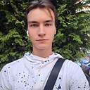 Артемий, 22 года