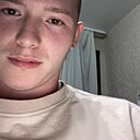 Максим, 21 год