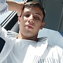 Asrorbek, 23 года