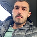 Геворг, 24 года