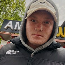 Фотография мужчины Игорь, 22 года из г. Псков