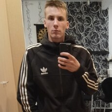 Фотография мужчины Ярослав, 22 года из г. Великий Новгород