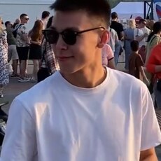 Фотография мужчины Данияр, 22 года из г. Новосибирск